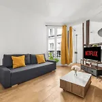 Quartier Musée du Louvre 6 - Studio Apartment with Netflix
